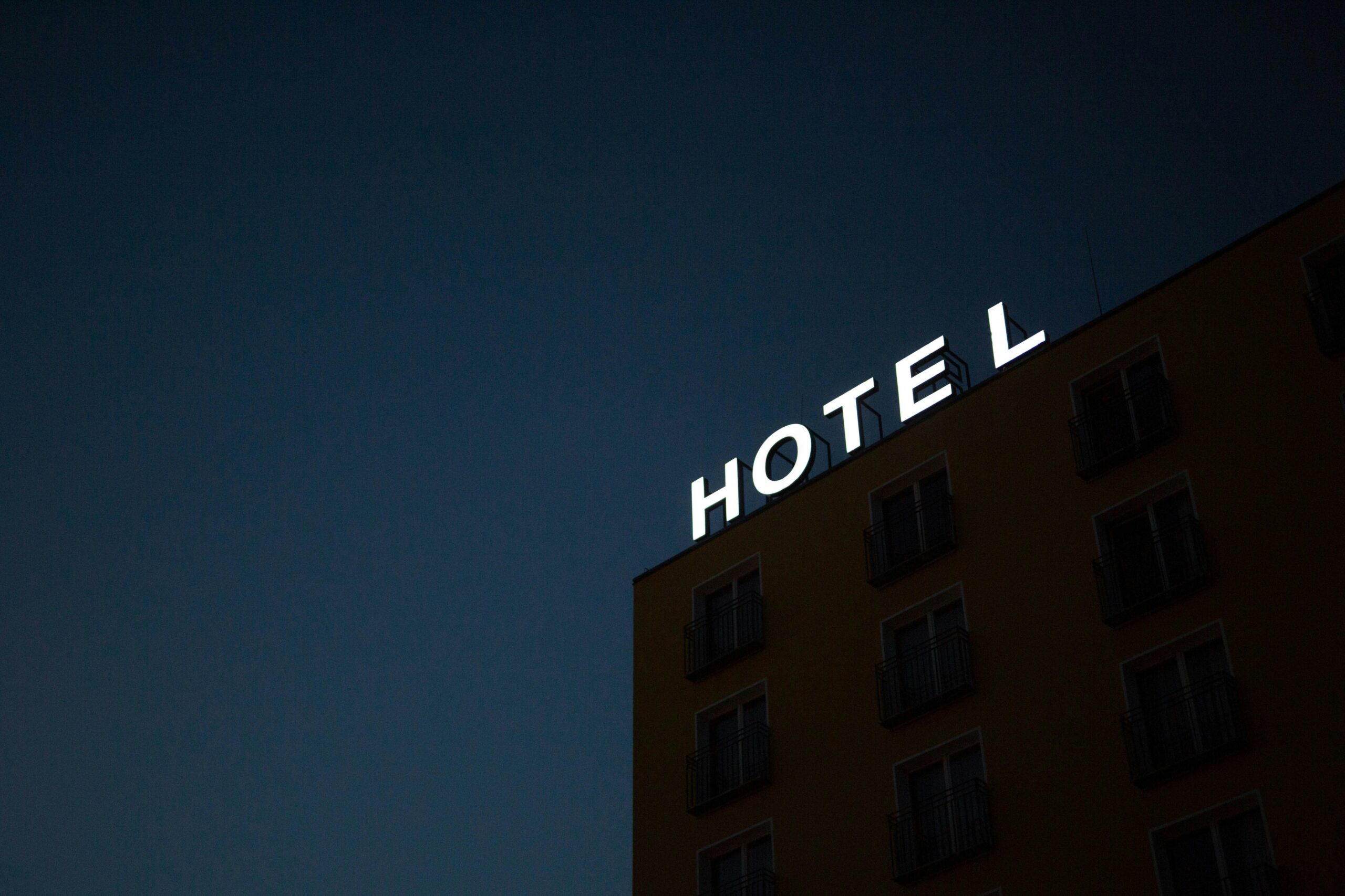 Steps To Get Your Hotel Franchised By A Big Brand